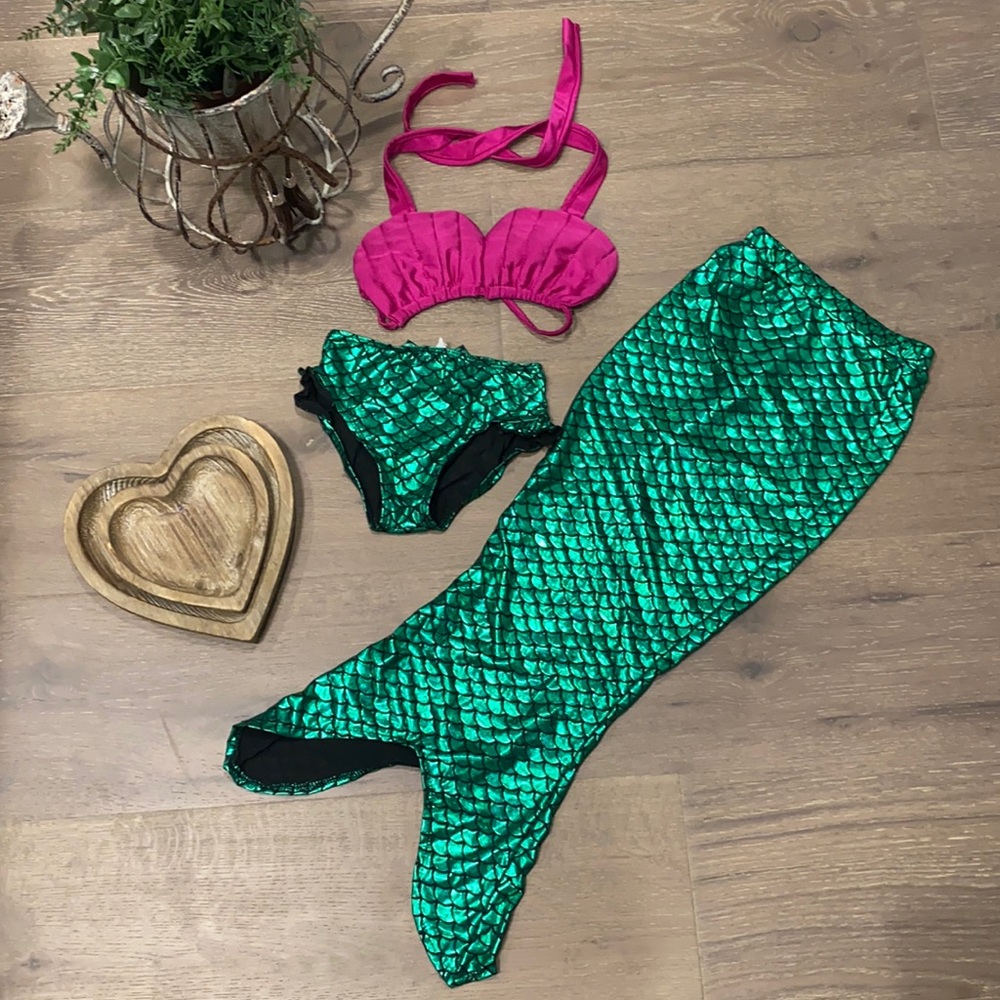 🍭3 for $25🍭 3 piece Mermaid Swimwear 2T